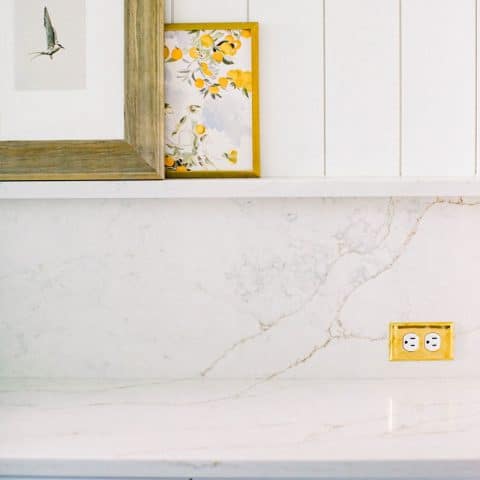 Serano Gold cm Quartz full height back splash with shelf